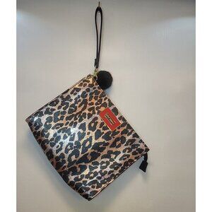 BETSEY JOHNSON CHEETAH LEOPARD PRINT COSMETICS CASE HANDBAG WRISTLET *READ